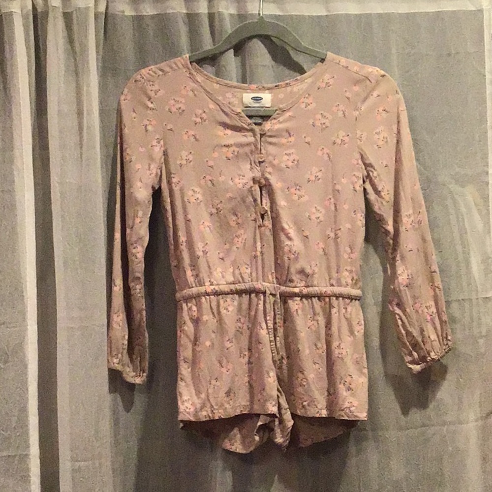 Old navy flowered jumper